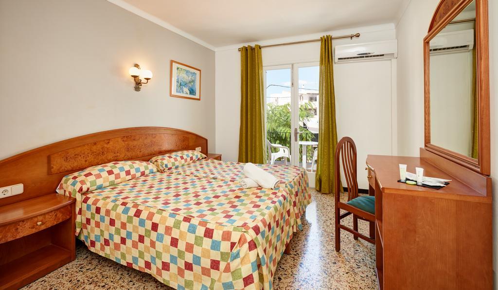 Hostal Talamanca Кала д'Ор Екстер'єр фото